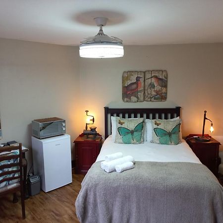 Woodleigh Guest Lodge East London Εξωτερικό φωτογραφία